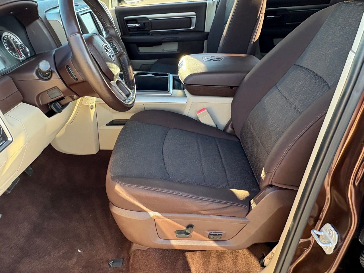 Used 2014 RAM 1500 Lone Star image 36