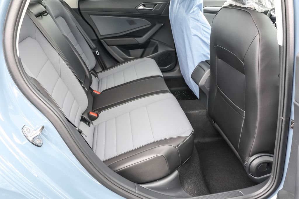 New 2026 Volkswagen Jetta SE FWD image 39
