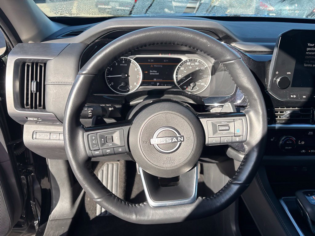 Certified 2024 Nissan Pathfinder SL AWD/4WD image 14