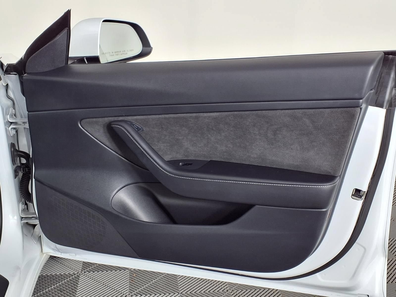 Used 2021 Tesla Model 3 Standard Range Plus RWD image 8