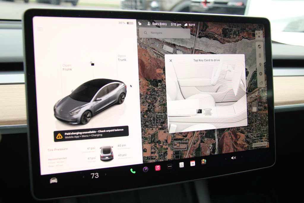 Used 2023 Tesla Model 3 Standard Range image 18