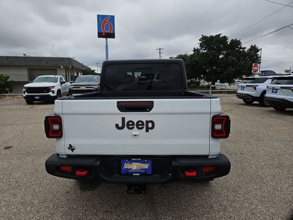 Used 2024 Jeep Gladiator Rubicon AWD/4WD image 7