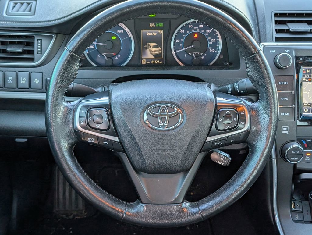 Used 2015 Toyota Camry XLE image 11