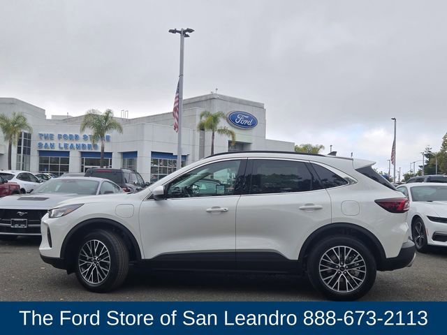 New 2025 Ford Escape SE image 5