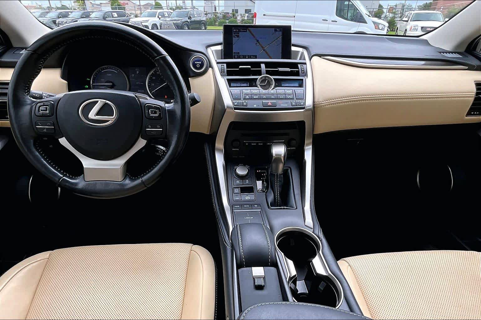 Used 2015 Lexus NX 300h FWD w/ Luxury Package image 16