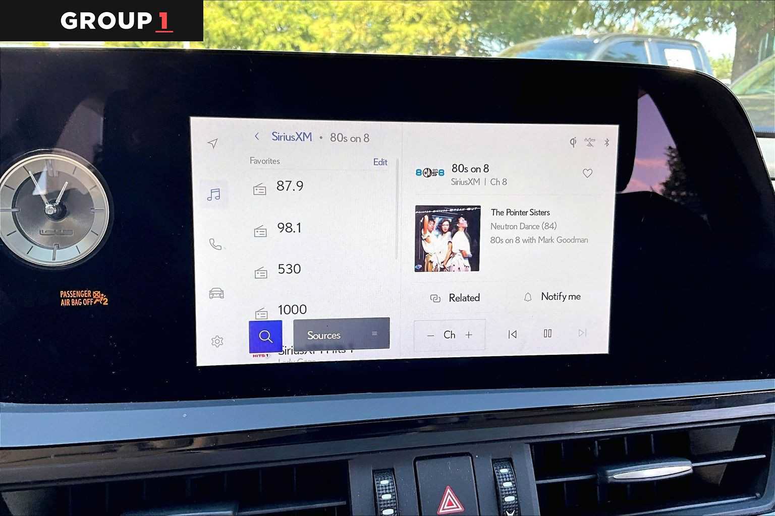 Certified 2025 Lexus ES 350 w/ Premium Package FWD image 31