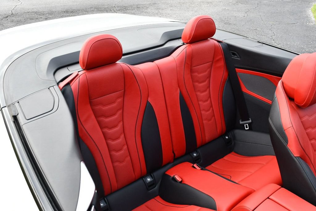 Used 2021 BMW M850i xDrive Convertible w/ Driving Assistance Package AWD/4WD image 17
