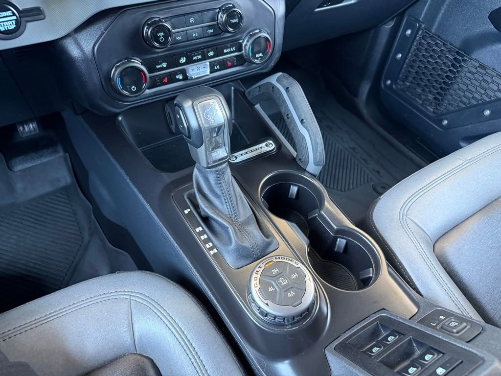Used 2024 Ford Bronco Big Bend w/ Sasquatch Package AWD/4WD image 22