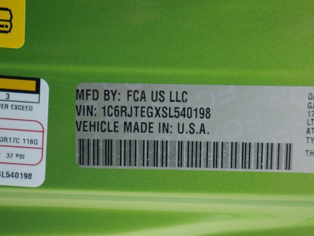 New 2025 Jeep Gladiator Mojave w/ Safety Group image 22