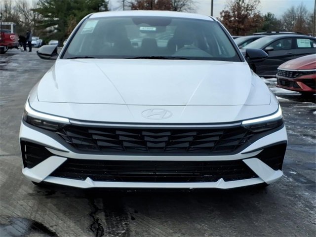 New 2026 Hyundai Elantra Sport image 2