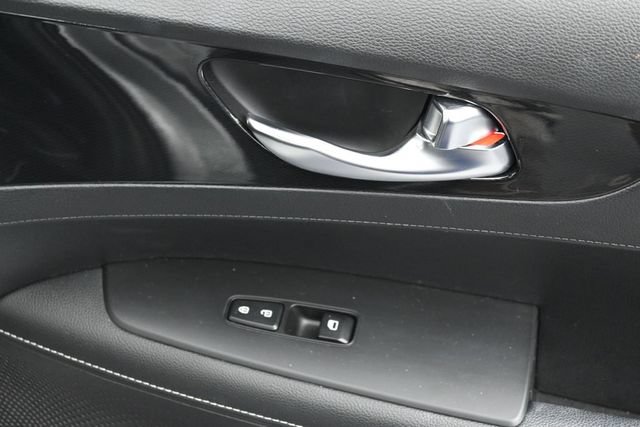 Used 2023 Kia Forte GT-Line w/ GT-Line Technology Package FWD image 32
