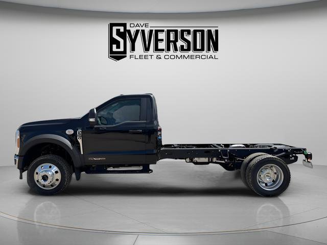 New 2025 Ford F550 4x4 Regular Cab Super Duty w/ XLT Value Package image 2