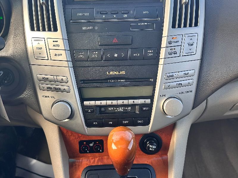 Used 2006 Lexus RX 330 AWD image 12