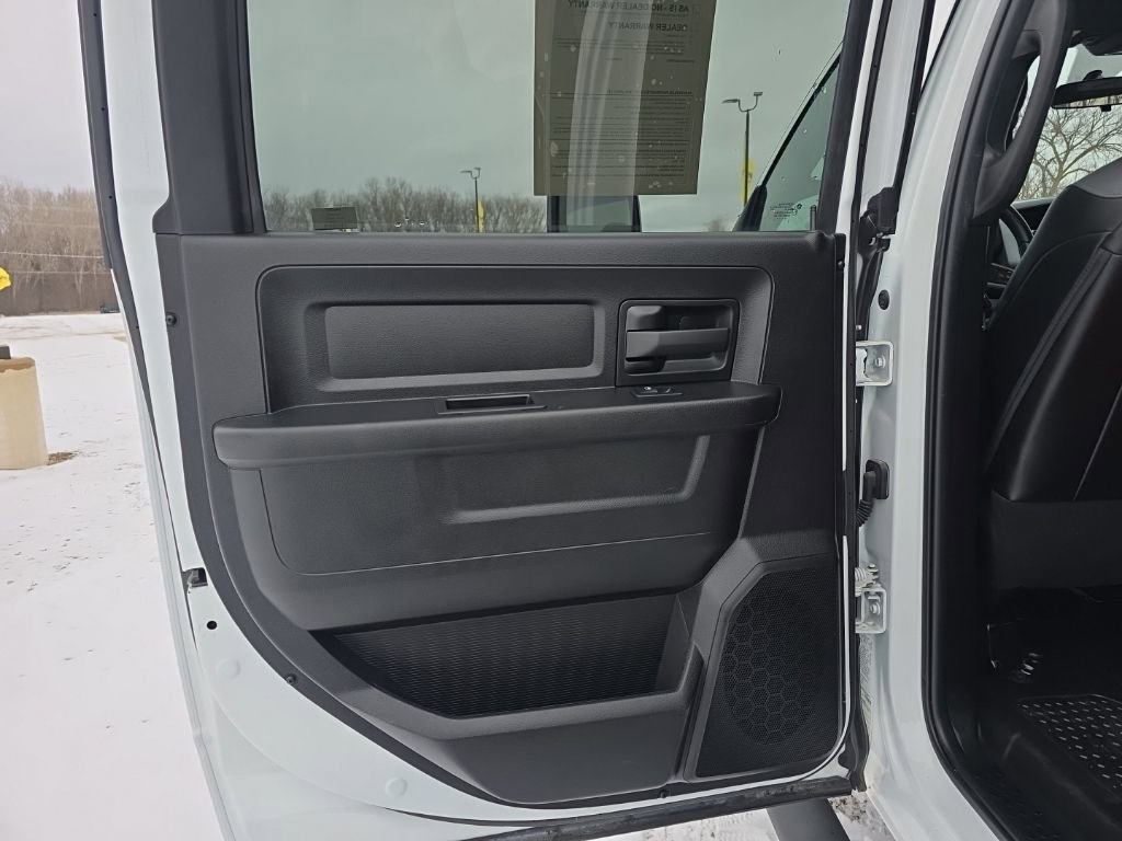 Used 2024 RAM 3500 Tradesman image 29