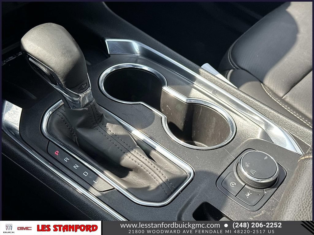 Certified 2023 Chevrolet Traverse Premier w/ Redline Edition FWD image 33