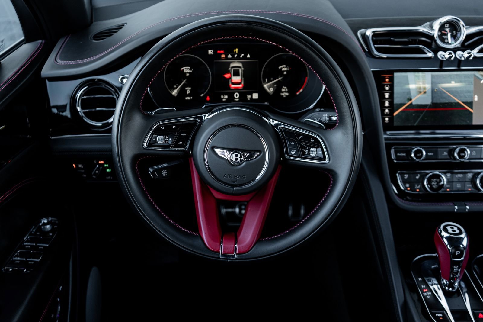 Used 2023 Bentley Bentayga Extended Wheelbase image 27