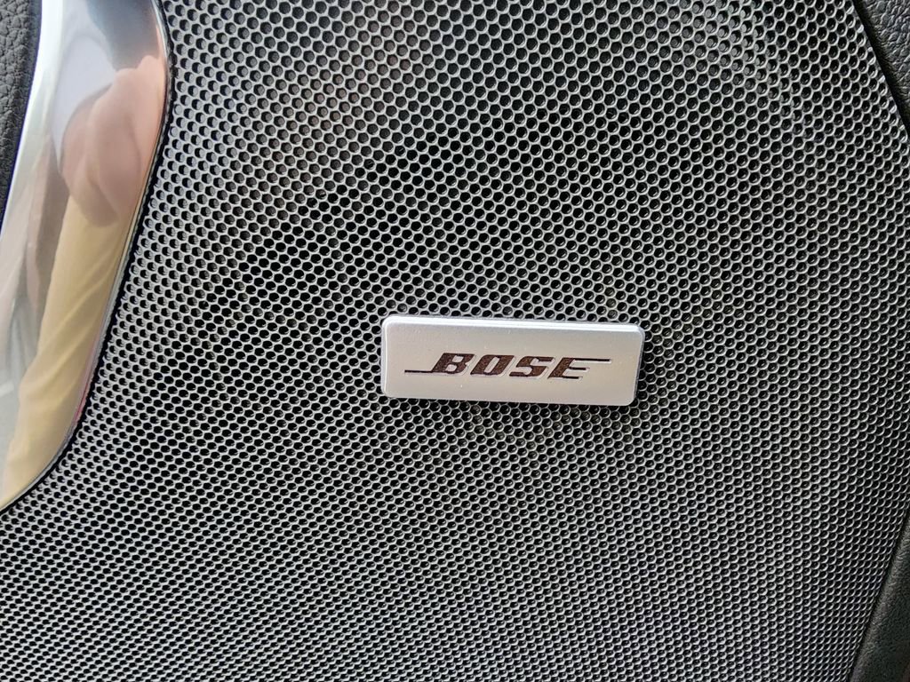 New 2025 Chevrolet Suburban Premier image 14