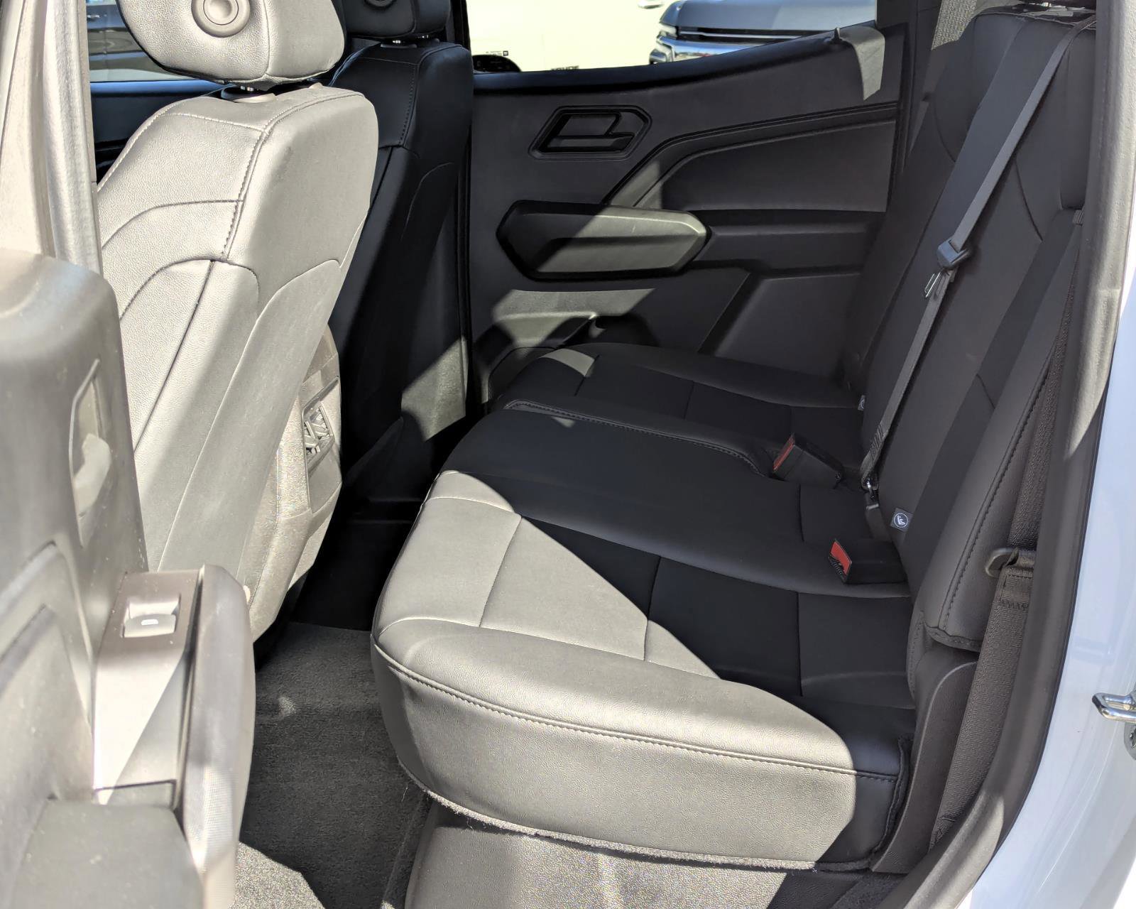 New 2025 Chevrolet Colorado W/T w/ Advanced Trailering Package image 16