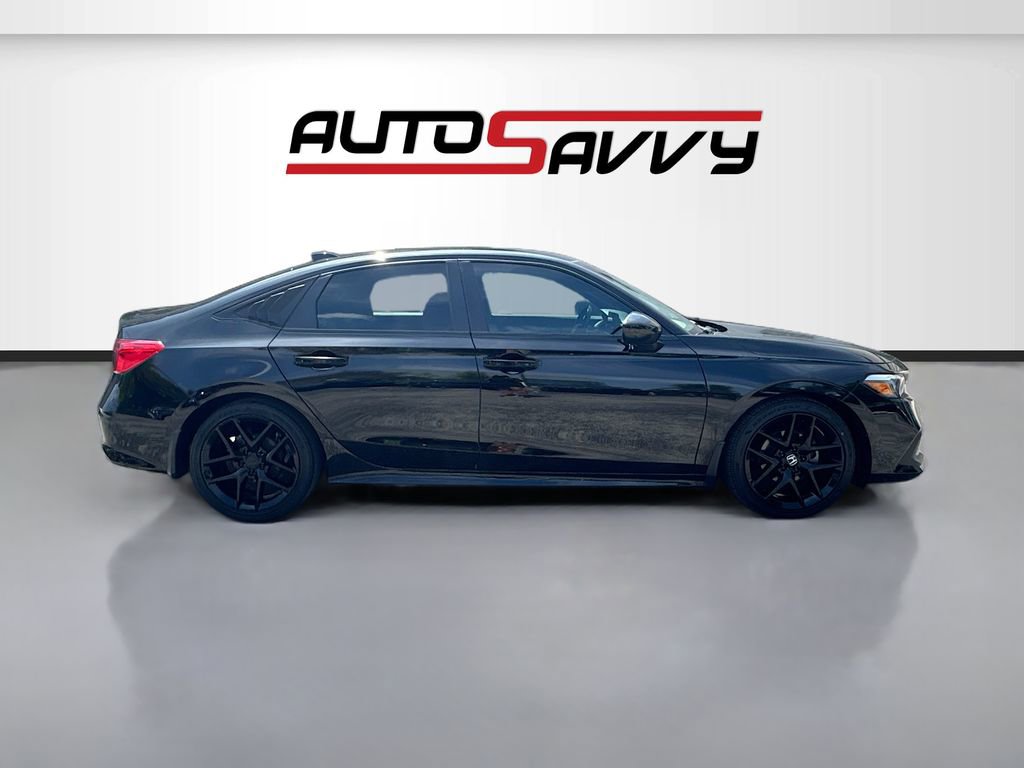 Used 2023 Honda Civic Sport image 8