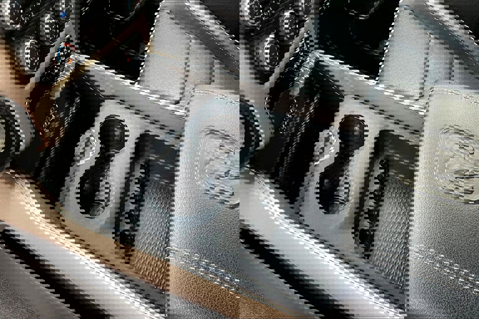 Used 2020 RAM 1500 Laramie image 19