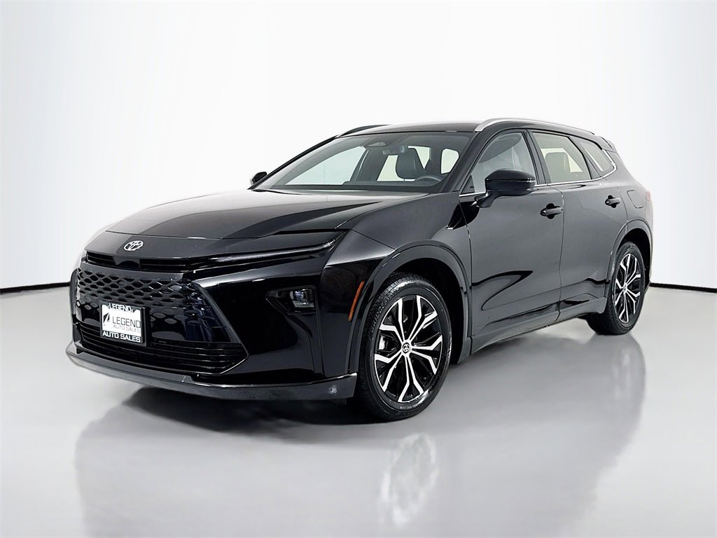 Used 2025 Toyota Crown Signia