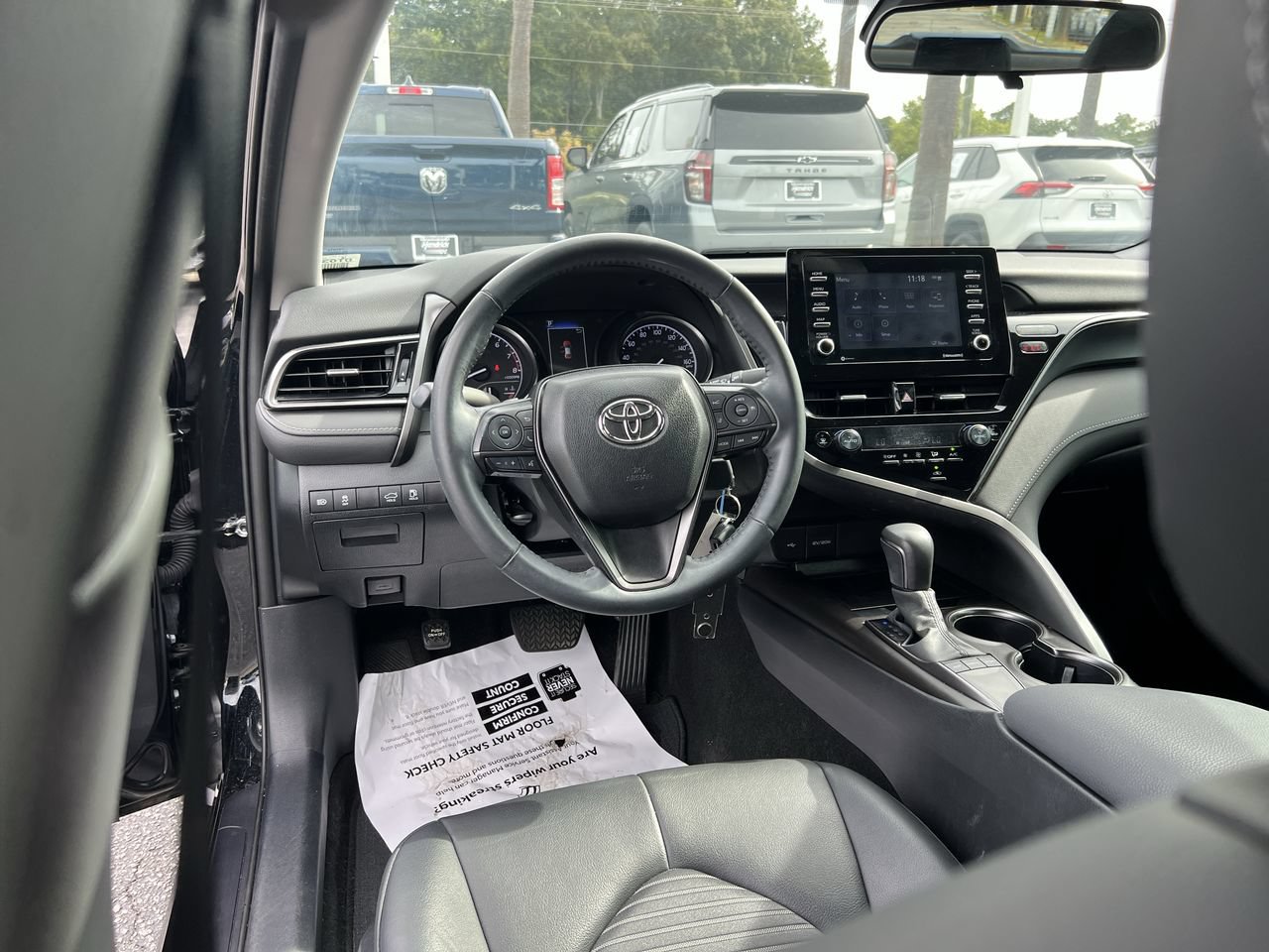 Used 2024 Toyota Camry SE FWD image 30