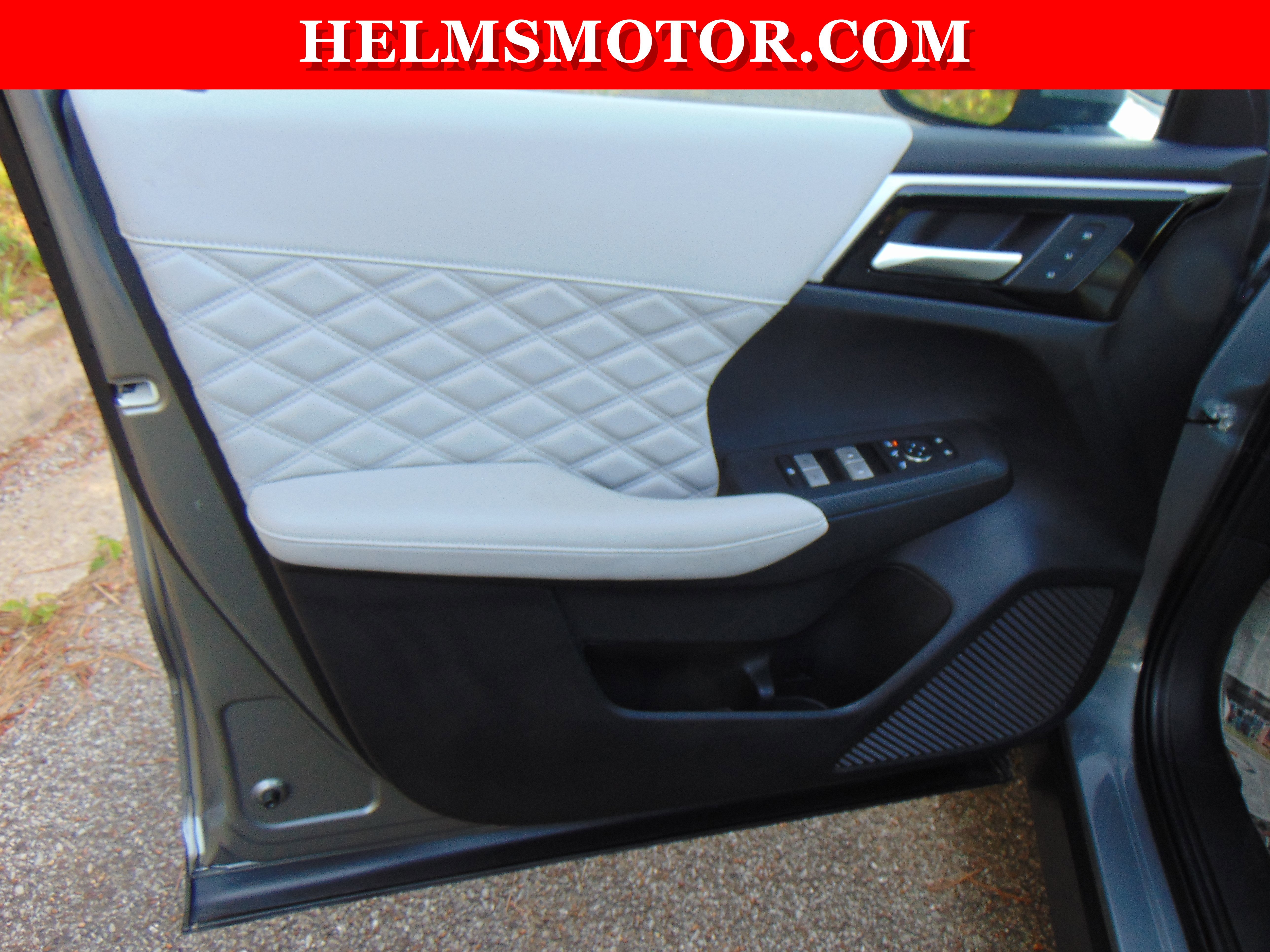 Used 2024 Mitsubishi Outlander SEL FWD image 21