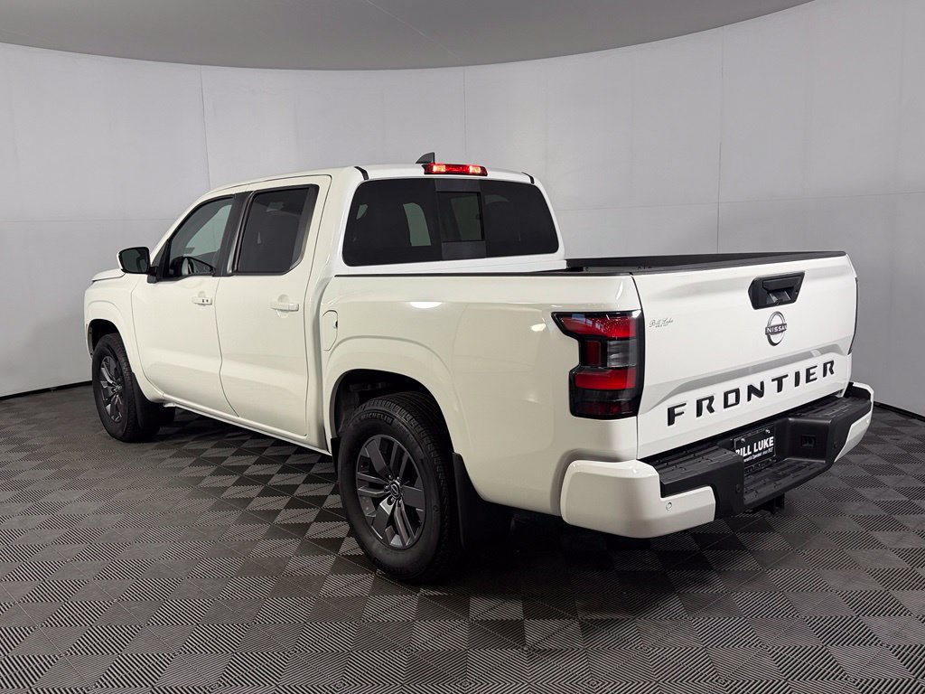 Used 2025 Nissan Frontier SV w/ SV Convenience Package RWD image 9