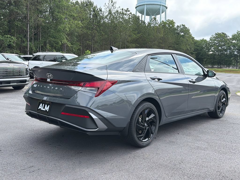 New 2026 Hyundai Elantra Sport FWD image 6