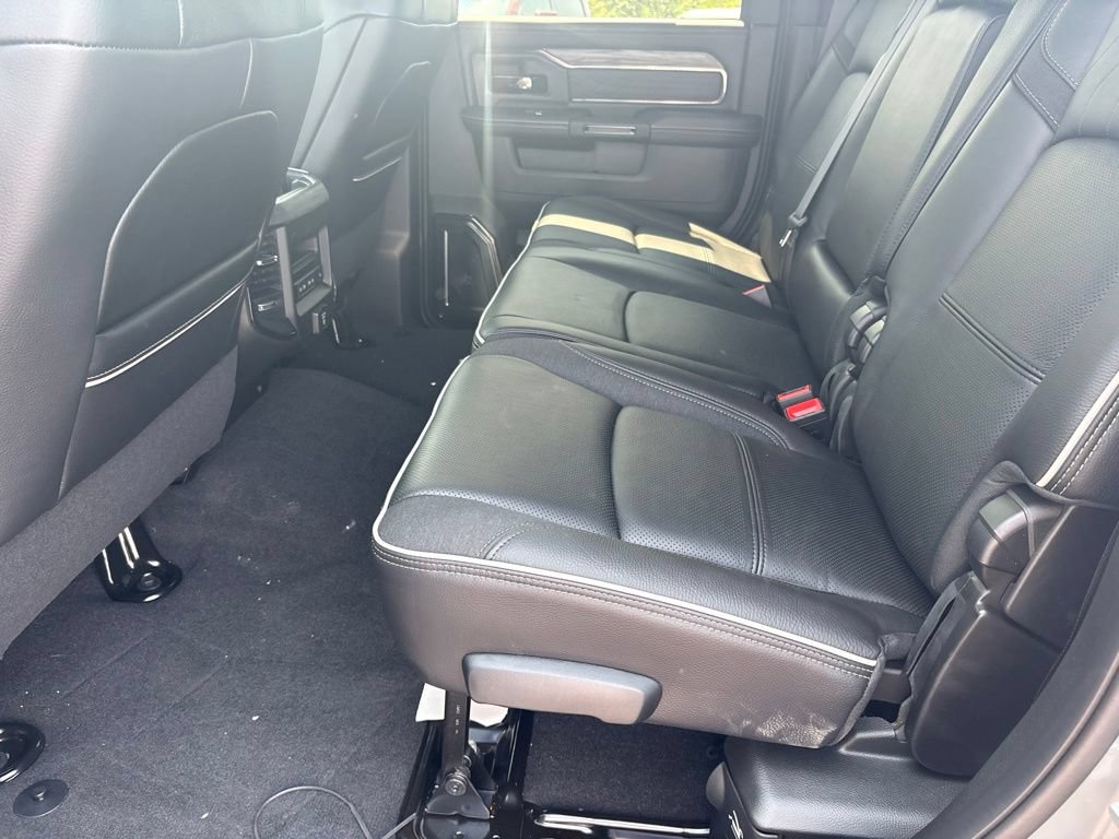 New 2026 RAM 3500 Limited AWD/4WD image 33