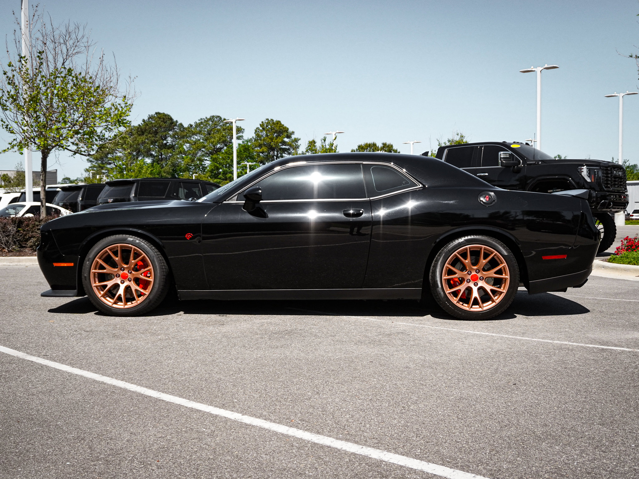 Used 2016 Dodge Challenger SRT Hellcat RWD image 7