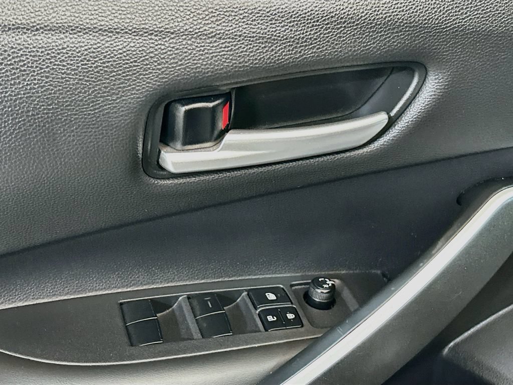 Used 2024 Toyota Corolla SE FWD image 15