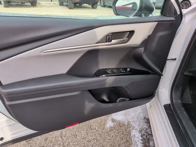 Used 2026 Toyota Camry SE image 14