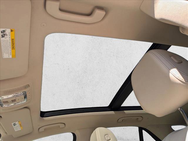 Used 2025 Mercedes-Benz GLE 350 4MATIC image 16