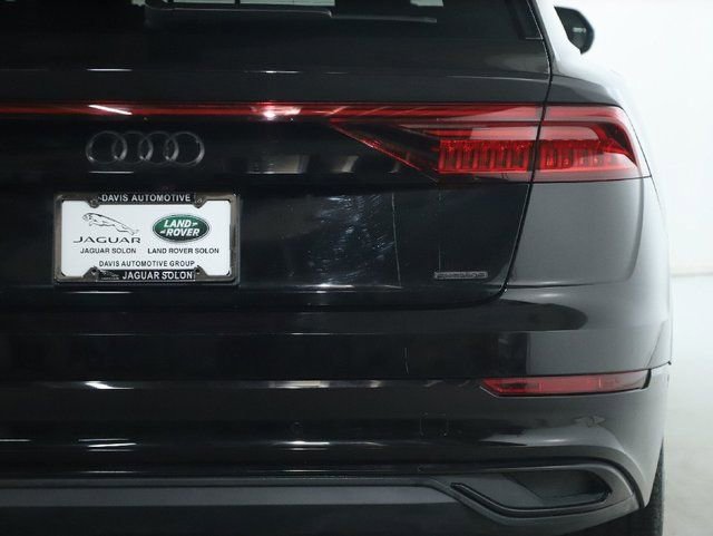 Used 2022 Audi Q8 Premium w/ Convenience Package image 43