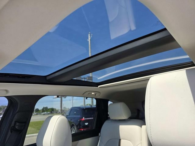 Used 2024 MAZDA CX-90 Plug-In Hybrid w/ Premium Plus image 9