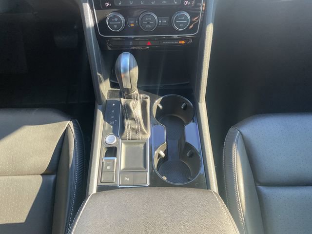 Used 2023 Volkswagen Atlas Cross Sport SE w/ Black Wheel Package image 31