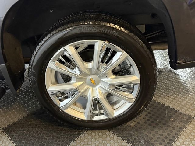 Used 2024 Chevrolet Silverado 1500 High Country w/ High Country Premium Package image 17