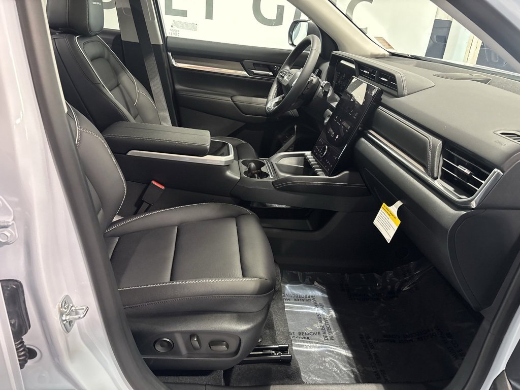 New 2026 GMC Terrain Denali w/ LPO, Floor Liner Package image 26