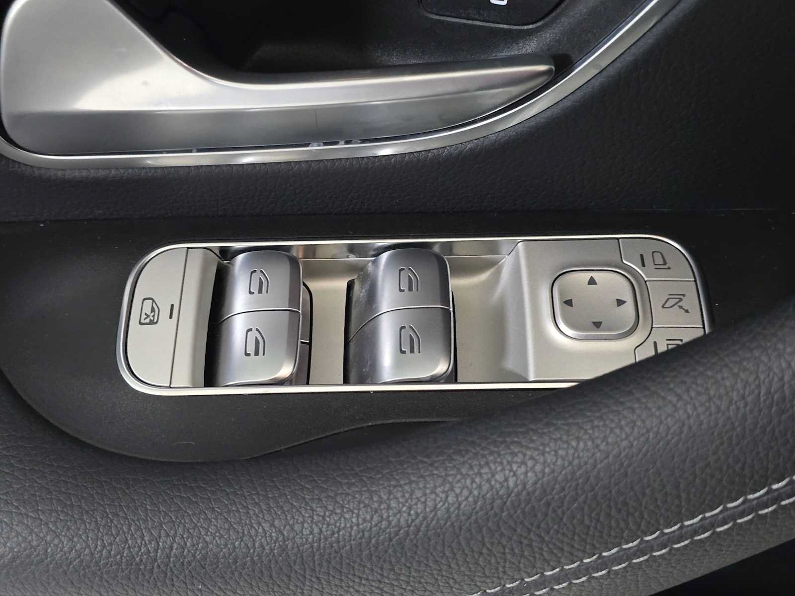 Certified 2026 Mercedes-Benz GLE 350 4MATIC image 25