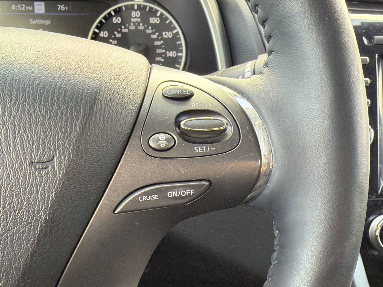 Used 2021 Nissan Murano Platinum w/ Cargo Package image 26