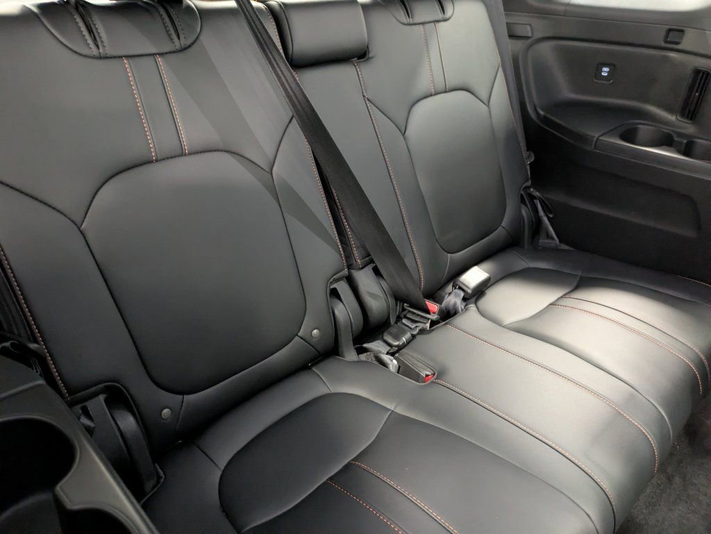 Used 2025 Honda Pilot TrailSport image 26