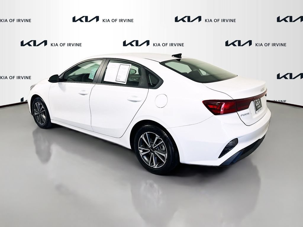 Certified 2024 Kia Forte LXS FWD image 6