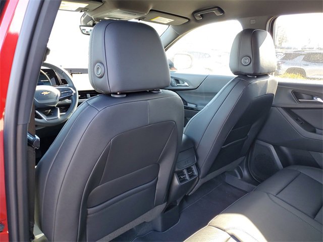 New 2026 Chevrolet Equinox LT w/ Convenience Package II image 13