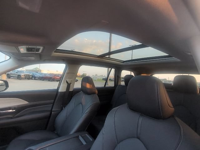 Used 2026 Toyota Grand Highlander FWD image 17