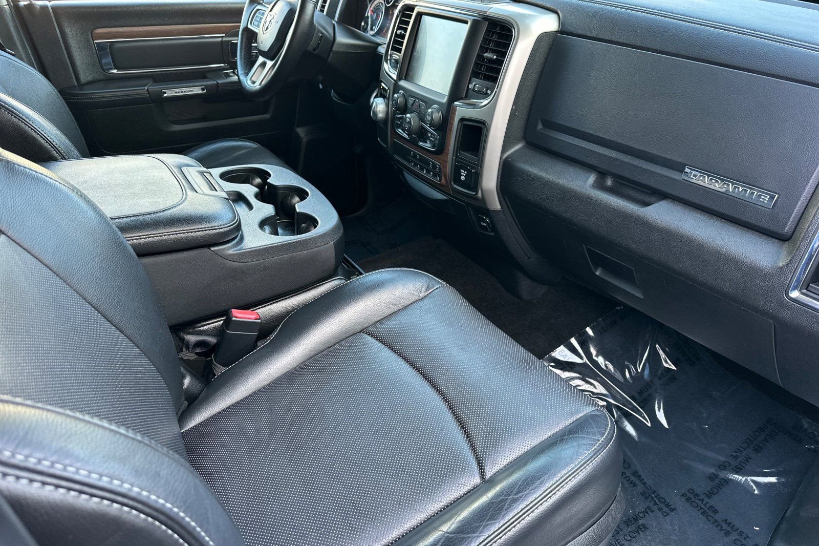 Used 2015 RAM 1500 Laramie w/ Convenience Group RWD image 19