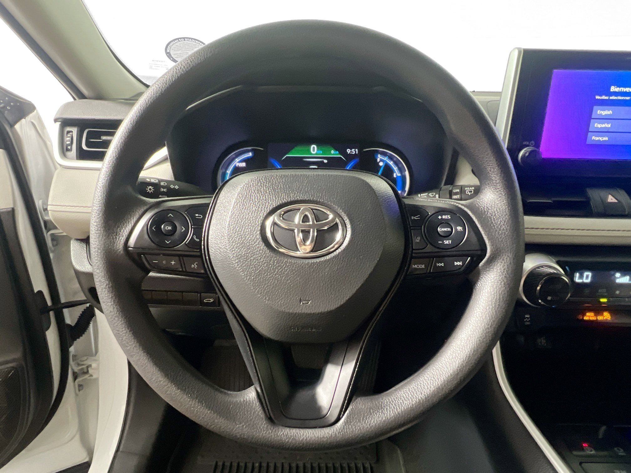 Used 2024 Toyota RAV4 XLE image 17