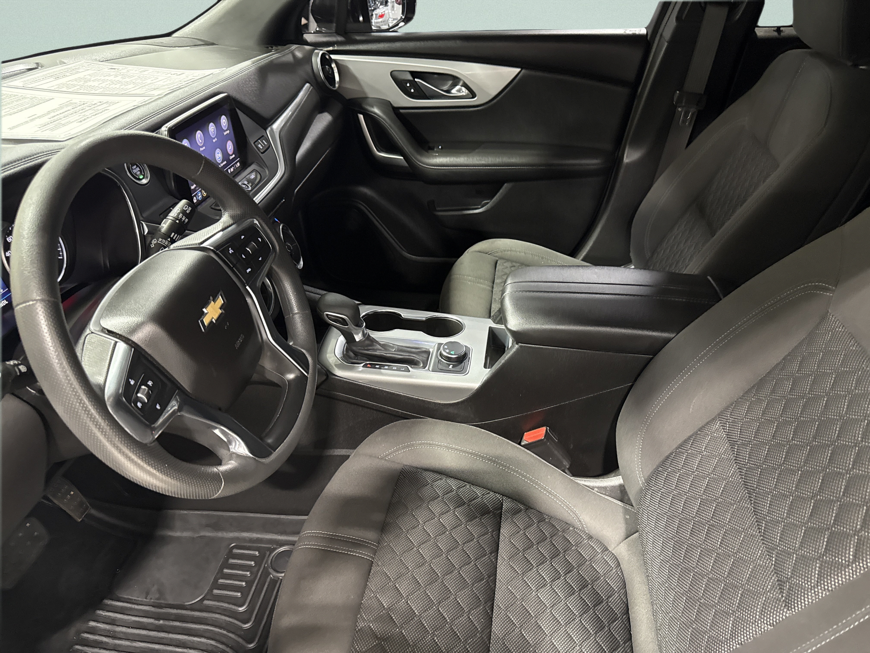 Used 2021 Chevrolet Blazer LT FWD image 23