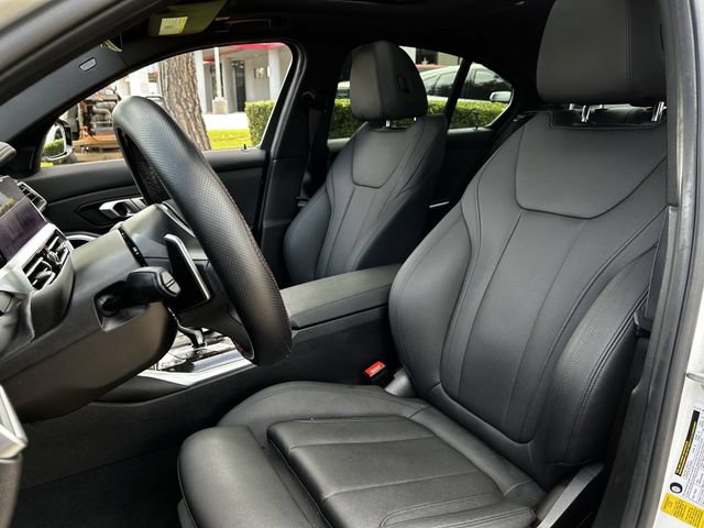Used 2021 BMW 330i Sedan w/ M Sport Package RWD image 27