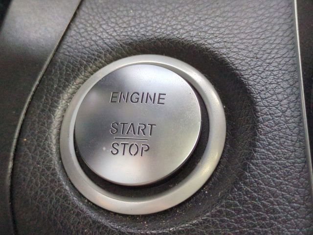 Used 2017 Mercedes-Benz GLC 300 4MATIC w/ Premium 2 Package image 29